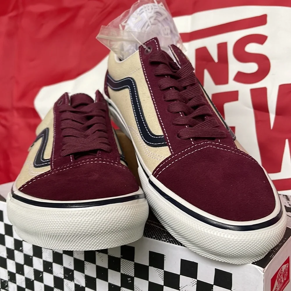 Vans Skate Old Skool
Mauve Wine
VNOA5FCBALO
Men’s Sneakers - Picture 8 of 16